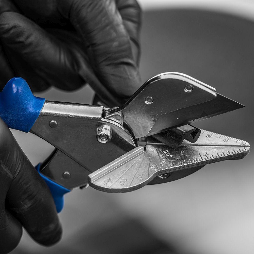 Universal Molding Cutter