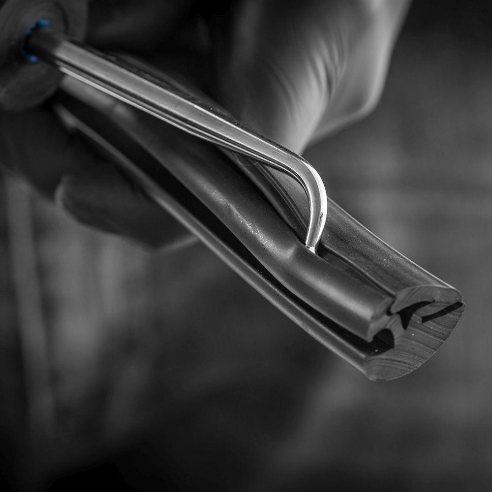 Self Locking Rubber Gasket Locking Tool - Ball End